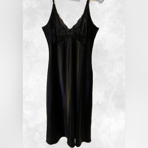 Linea Donatella Witchy Dark Romantic Black Polka Dotted Lace Slip Lingerie S EUC - Picture 1 of 5